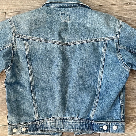 Gap Small Women’s Denim/Jean Jacket - Picture 5 of 5